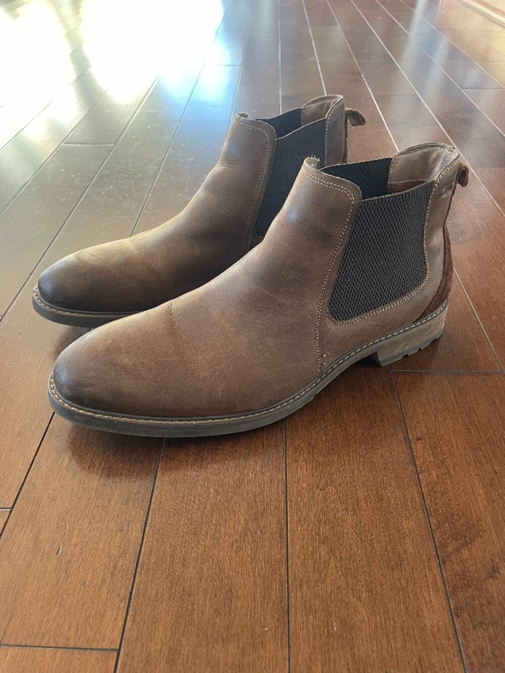 FLORSHEIM - Men's Leather Chelsea Boots